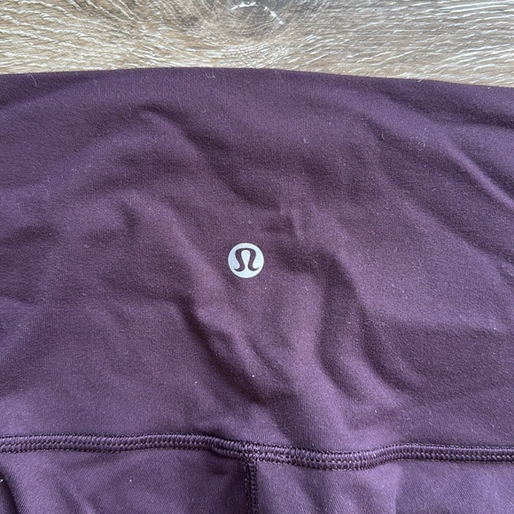 Lululemon Plum or Wine Leggings size 6 - Picture 4 of 6